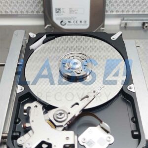 Caso de Recuperación de Datos HDD Seagate 500GB ST500DM002 - Cabezas Atascadas