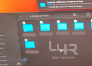 Recuperación de Datos en MacBook Pro 13 de 2015, Recuperação de dados em MacBook Pro 13 de 2015