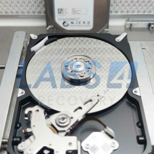 Recuperar de Datos Disco Duro Seagate 500GB ST500DM002 con Cabezales Atascadas
