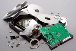 Recuperación de Datos: Daños en Discos Duros y Soluciones. Recuperação de Dados: Danos em Discos Rígidos e Soluções